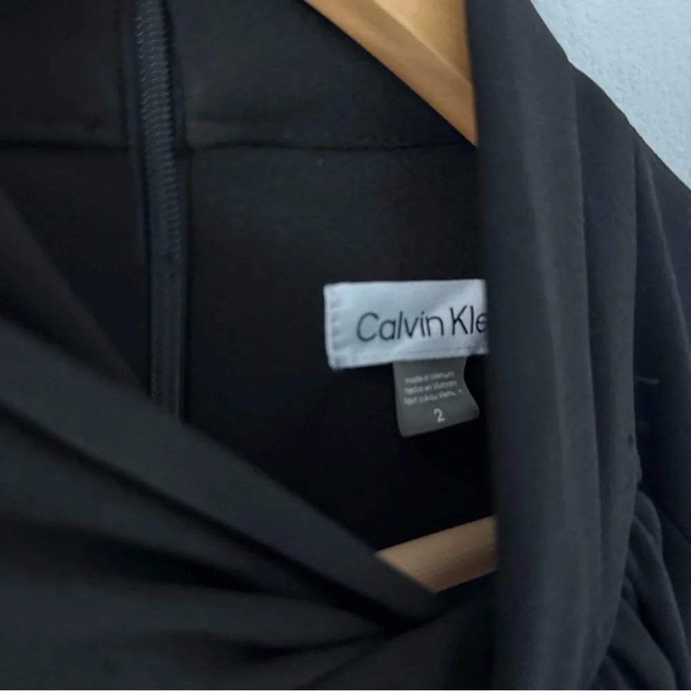 New Calvin Klein Jumpsuit Black Sz 2 Wide Crop High Neck Peep Hole, Tie, Pocket